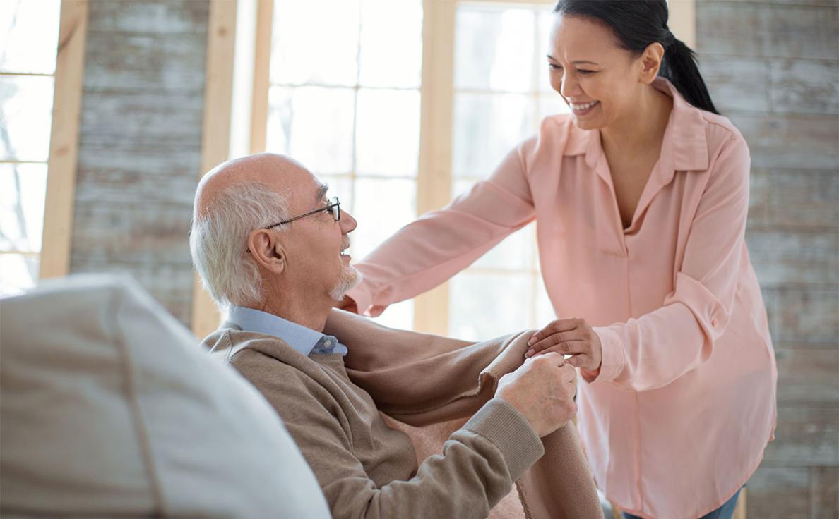 How Can I Prepare My Elderly Parent for Medical Rehab?